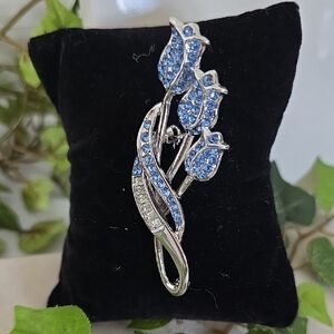 Silver and Medium Blue Crystal Tulip Flower Brooch Pin